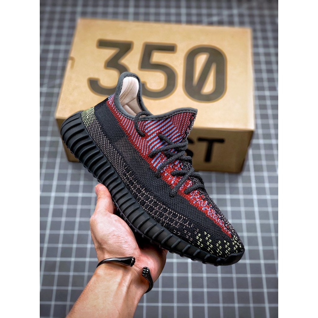 Original Yeezy Boost 350v2 350 v2 Yecheil Refective Negro Y Rojo Costura Llena De Estrellas Zapatillas De Deporte Zapatos De Tenis