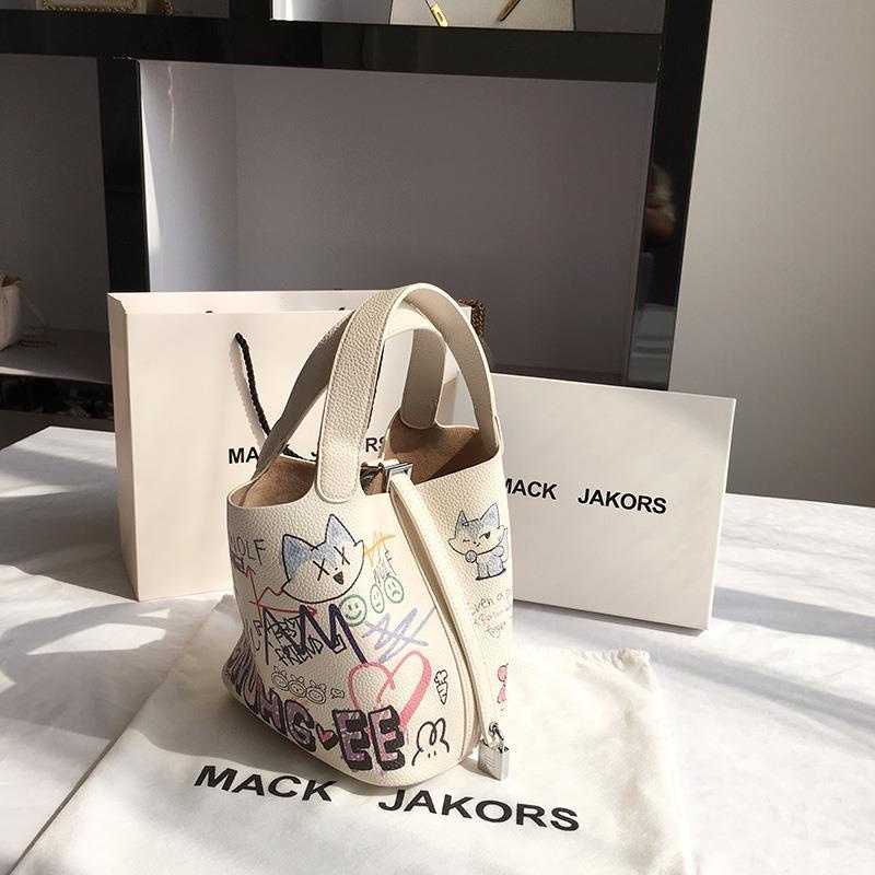 Hong Kong Mackjakors Genuino Graffiti Cesta De Verduras Cubo Bolsa Mujer  Verano Nuevo Versátil Bolso Femenino Moda