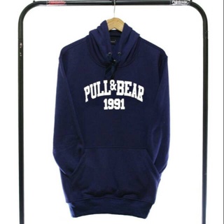 Sudadera azul marino discount pull and bear
