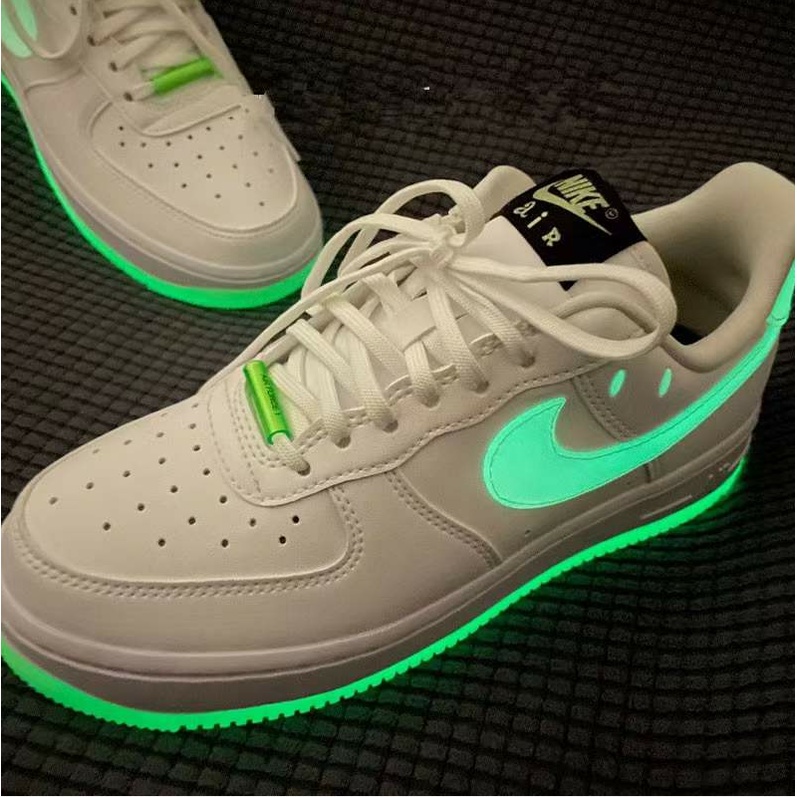 A tiempo Esta llorando Cúal ✙ ✆ Nike Air Force 1 Smile Af1 Blanco , Verde , Negro Y Brillante  Fluorescente Zapatos | Shopee México