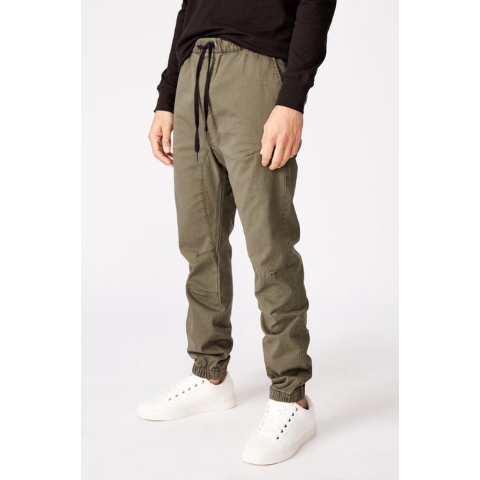 Drake jogger best sale by cotton on