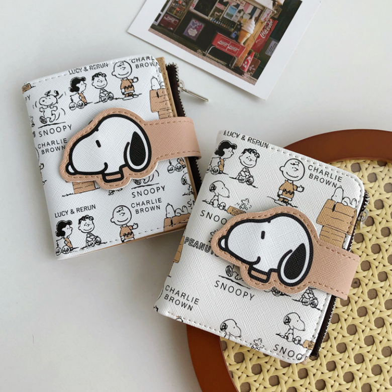 NEW Cute Snoopy short wallet coin purse with zipper two fold women