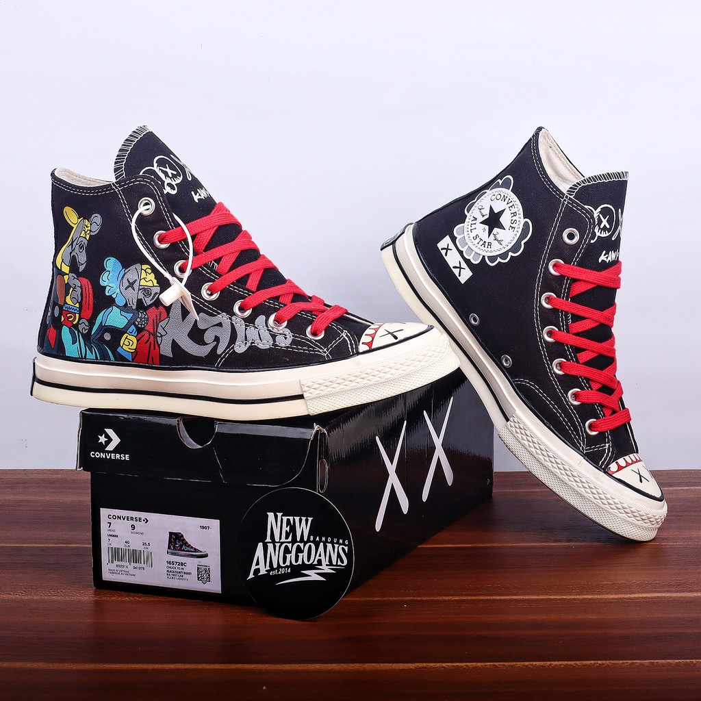 Converse rojos con discount negro