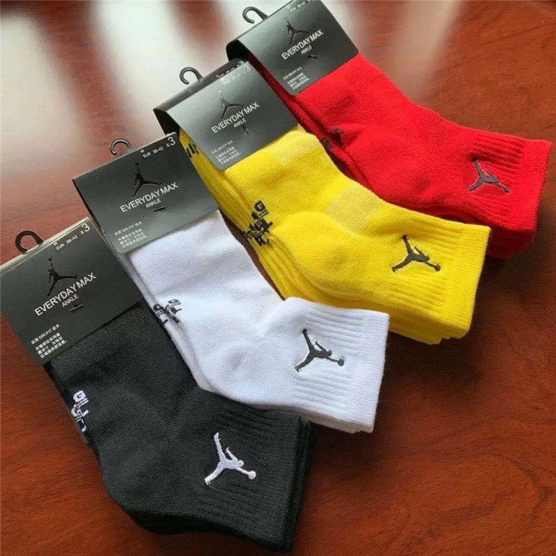 womens jordan socks