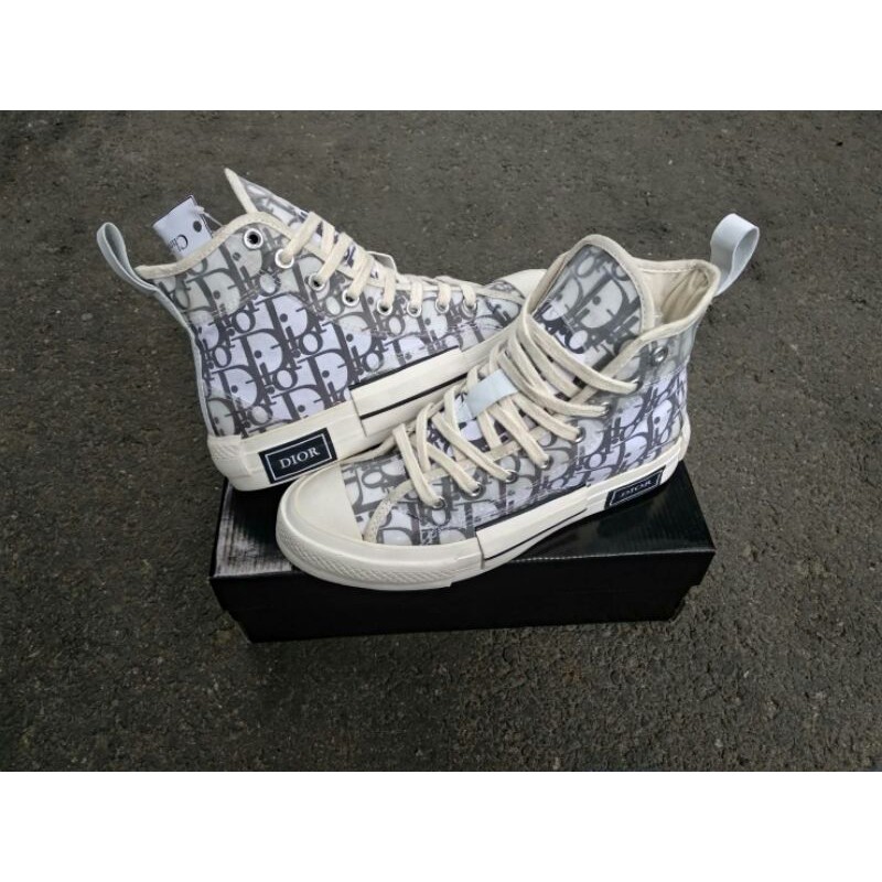 Tenis discount dior converse