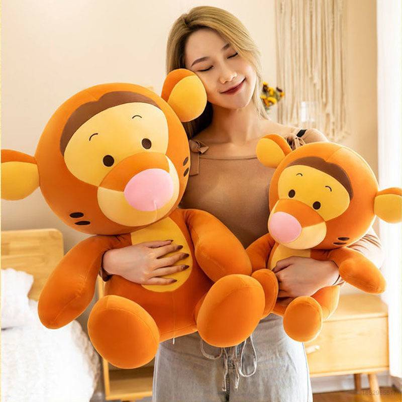 Tigger store peluche gigante