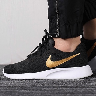 Tenis nike negro discount con blanco para mujer