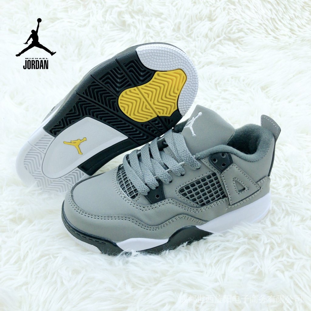 Jordan retro cheap 4 para niños