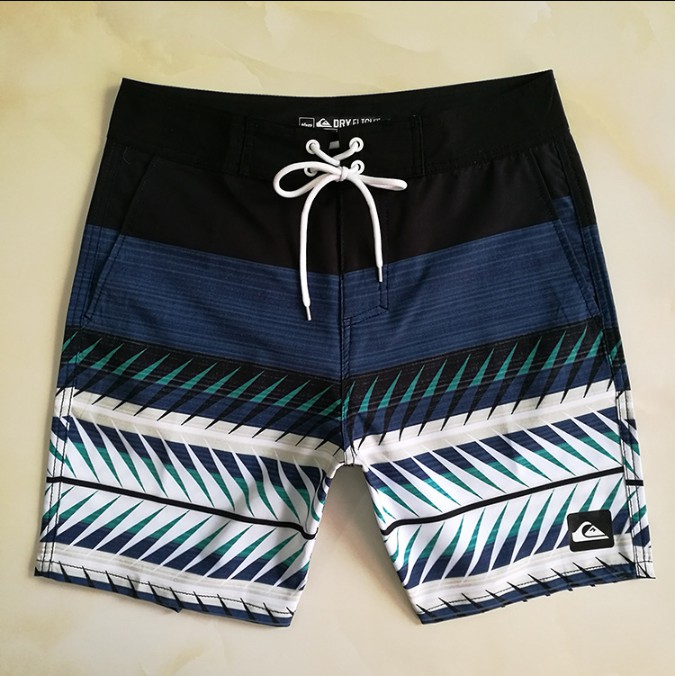 Pantalones cortos de playa para mujer con tela para natación de secado  rápido.