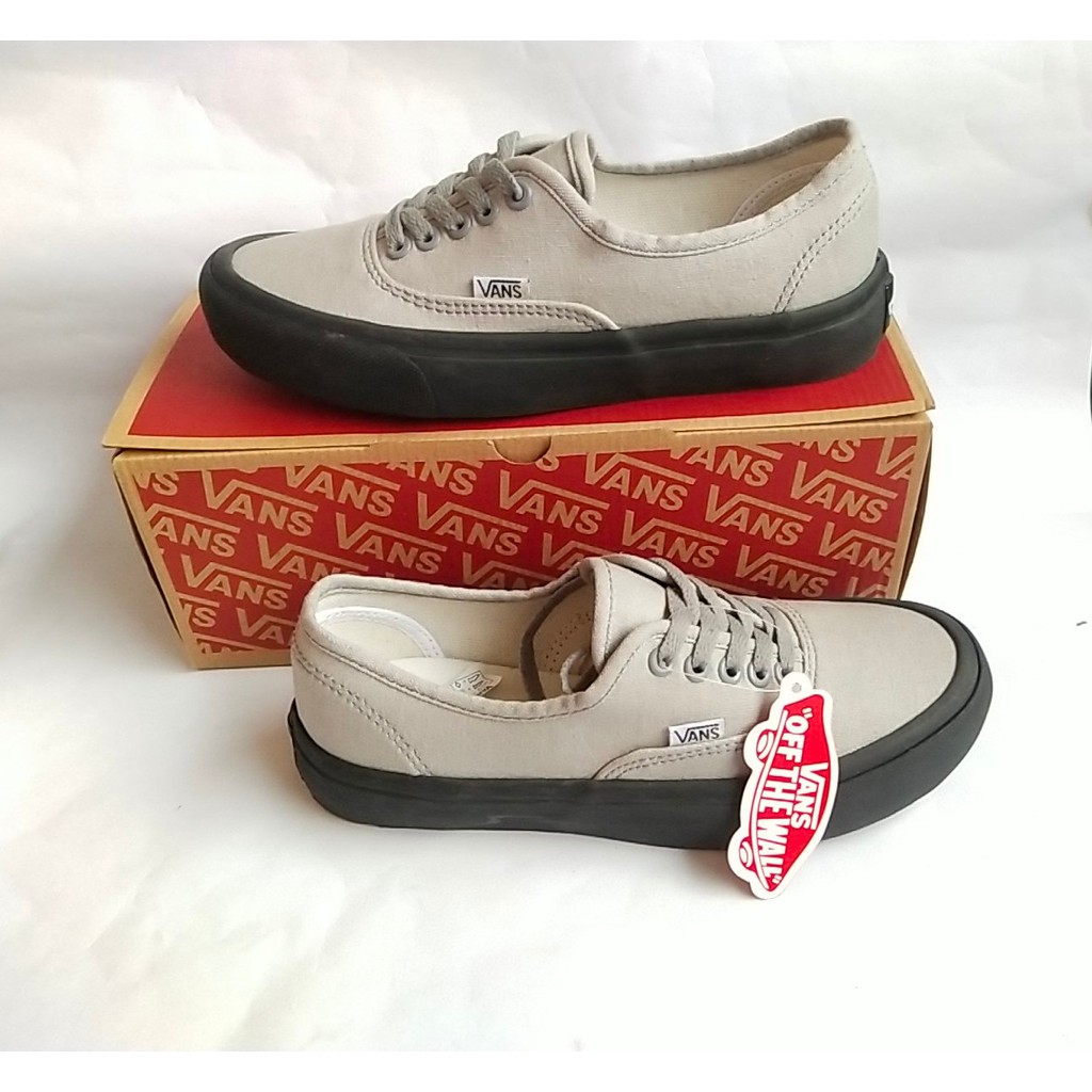 Vans aut ntico gris negro Premium zapatillas