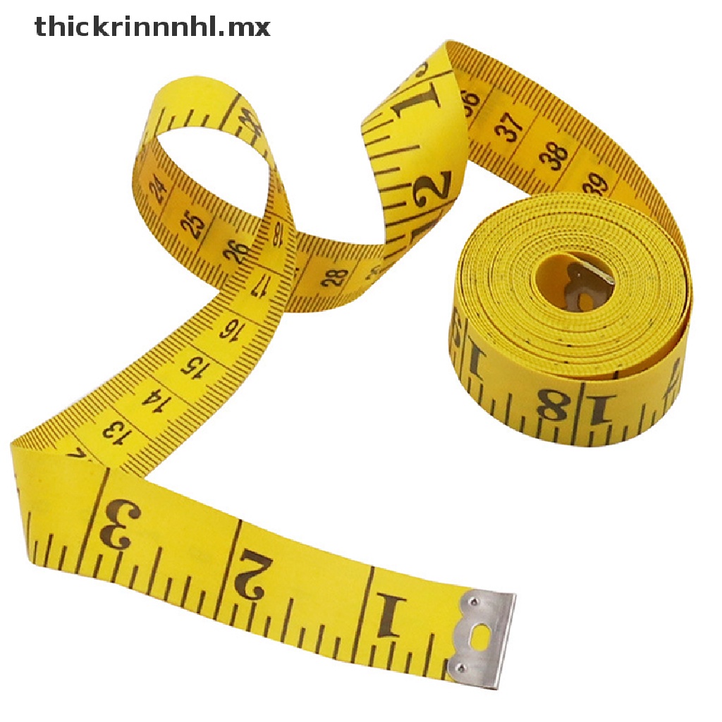 Cinta métrica de sastre y fabricante, flexible, amarilla, para medir partes  del cuerpo humano para crear trajes y vestidos Fotografía de stock - Alamy