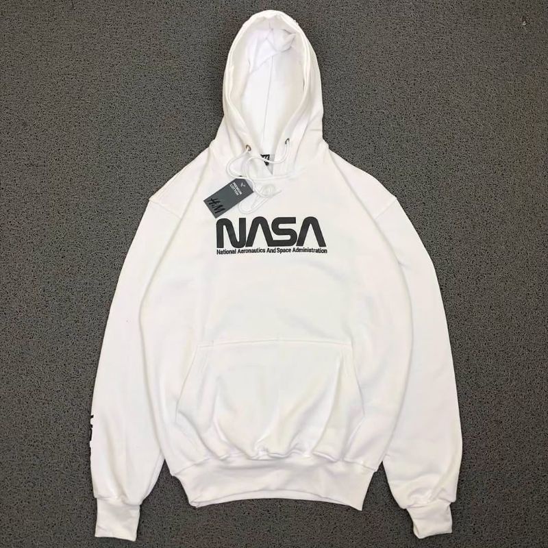 Chamarra nasa h&m sales