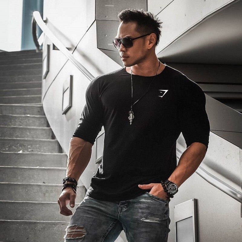 Tops y Camisetas de Entrenamiento de Manga Larga para Hombre - Gymshark