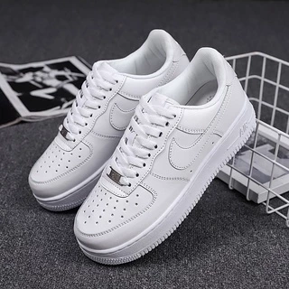 Air force one blancos hombre sale