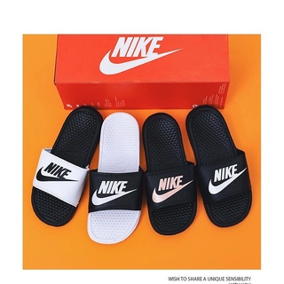 Sandalias discount nike floreadas