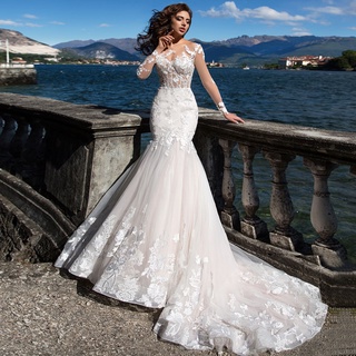 vestidos de novia corte sirena con cola larga