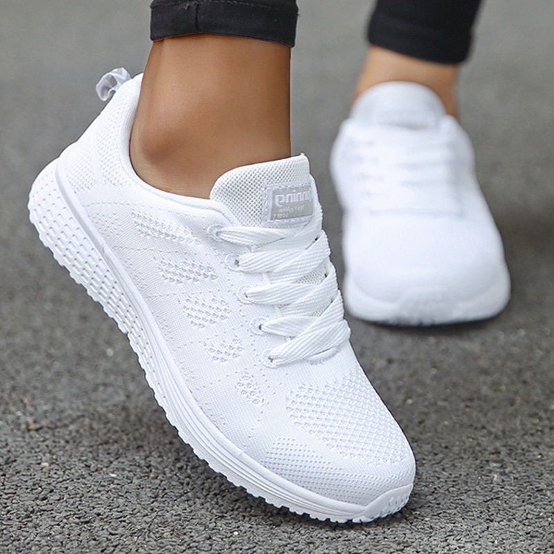 Zapatos Casuales Para Mujeres Planos De Malla Para Caminar Zapatillas De Deporte 2022 Gym Vulcanizadas Blanco Negro Tenis Femenino