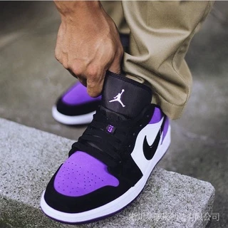 Jordan 1 morado con negro on sale