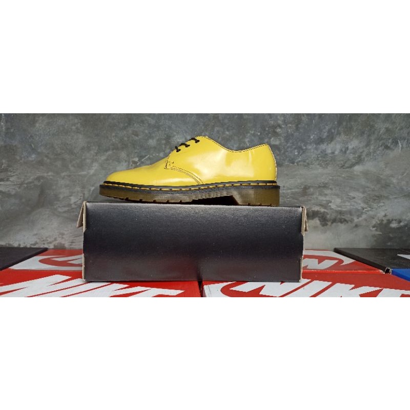 Dr martens original 39 hotsell