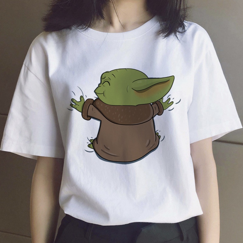 Playera baby best sale yoda mujer