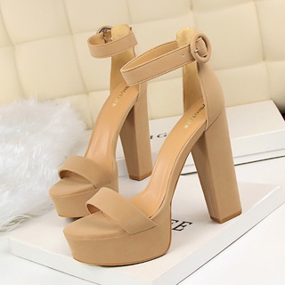 Tacones altos tacon grueso hot sale