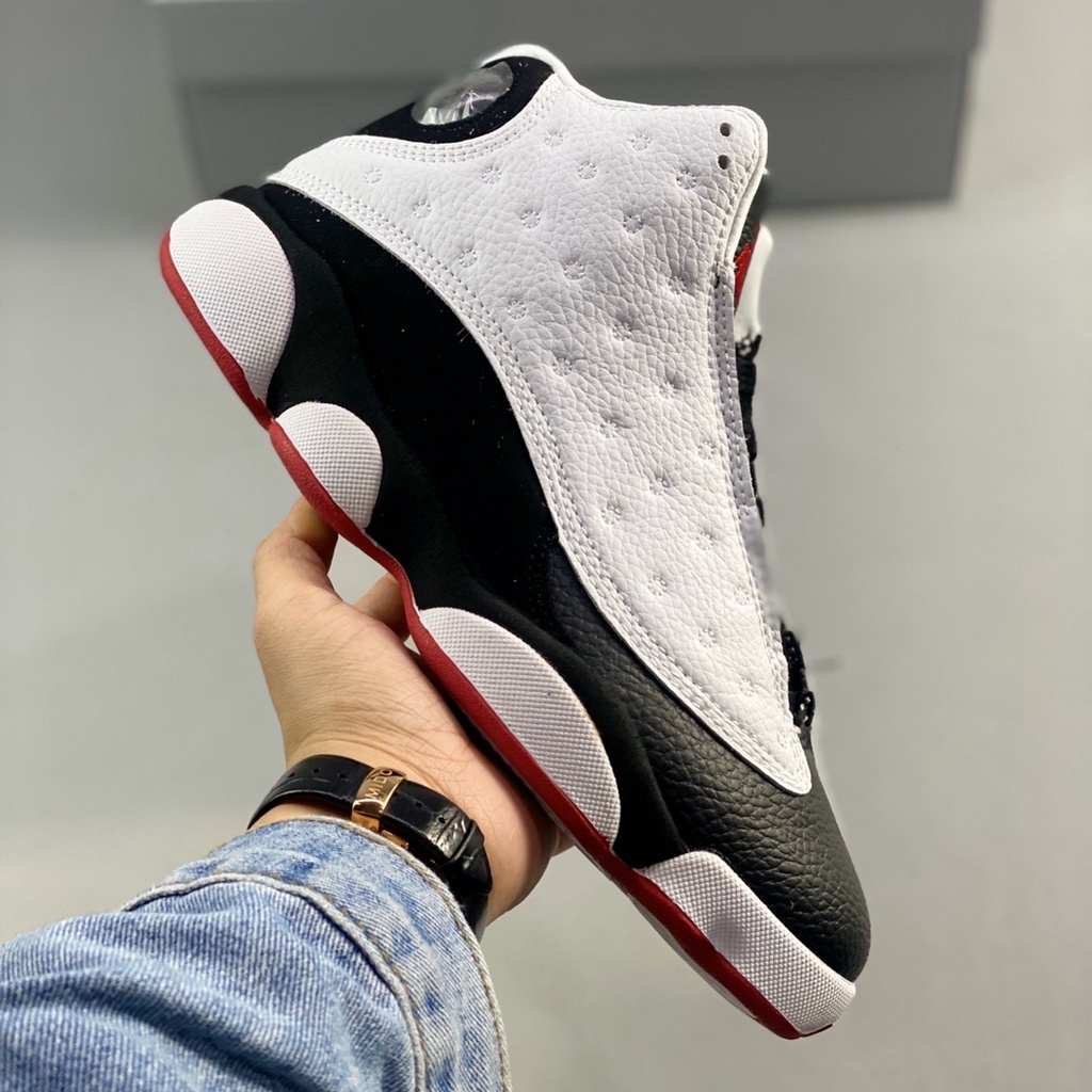 Los tenis jordan 13 online