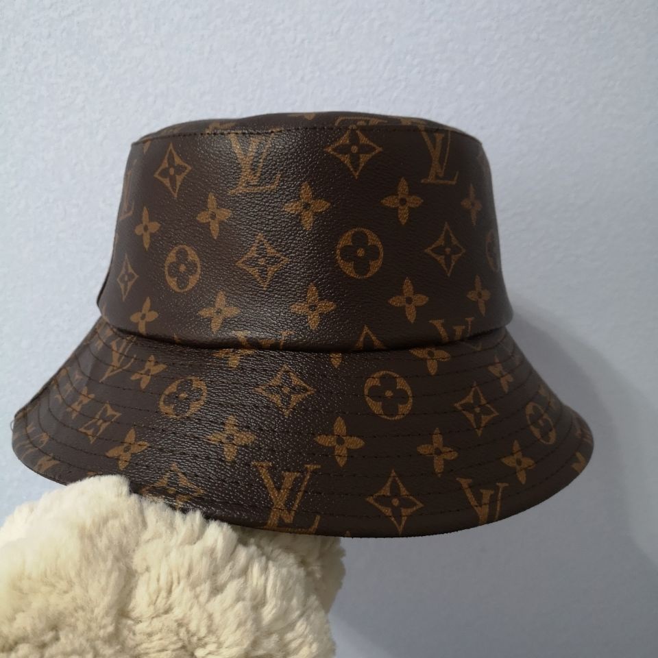 Louis Vuitton Sombrero Tipo Pescador Since 1854 Original