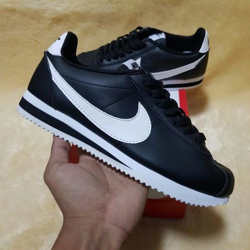 Tenis nike best sale cortez negro