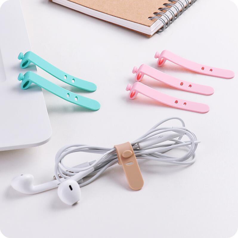 Organizador de cables USB