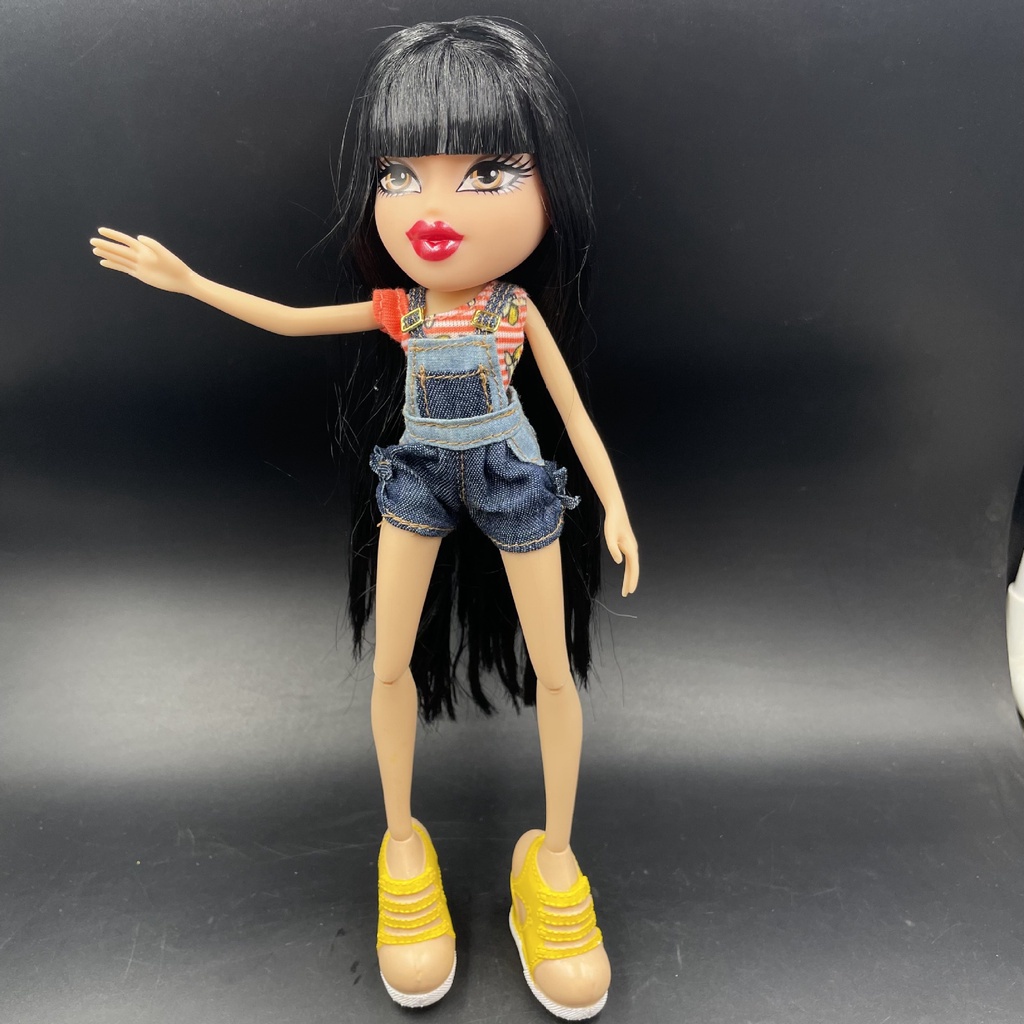 Alta calidad moda figura de acción original Bratz muñeca pelo rojo y ...