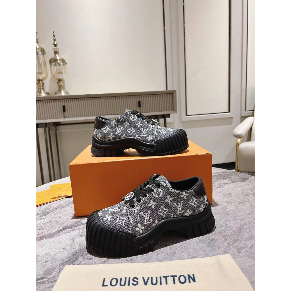 Louis Vuitton zapatos casuales de suela gruesa de lona con estampado  clásico para mujer