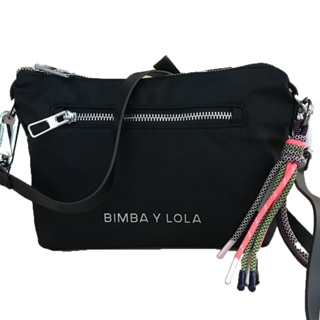 Cartera bandolera Bimba y Lola Olympia Collection Bolso bandolera M nylon  diseño liso de nailon negra con correa de hombro negra y blanca