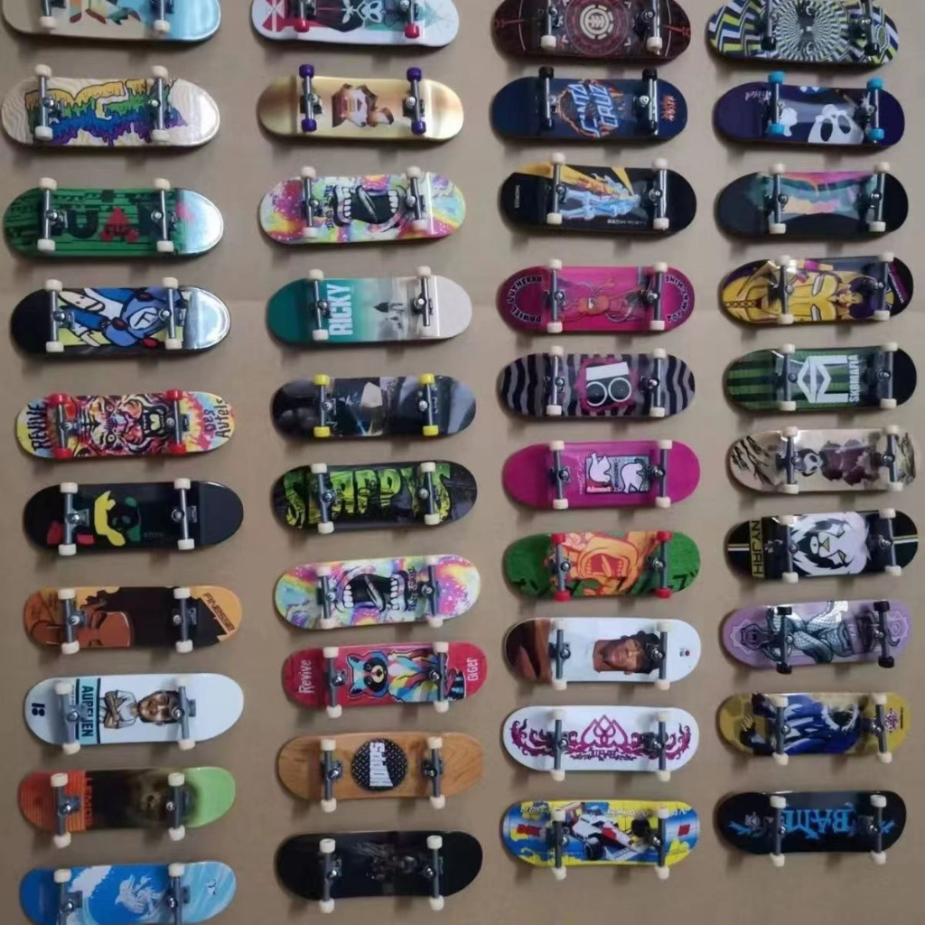 Random one Tech Deck 96mm Fingerboard Colección De Modelos De Monopatín