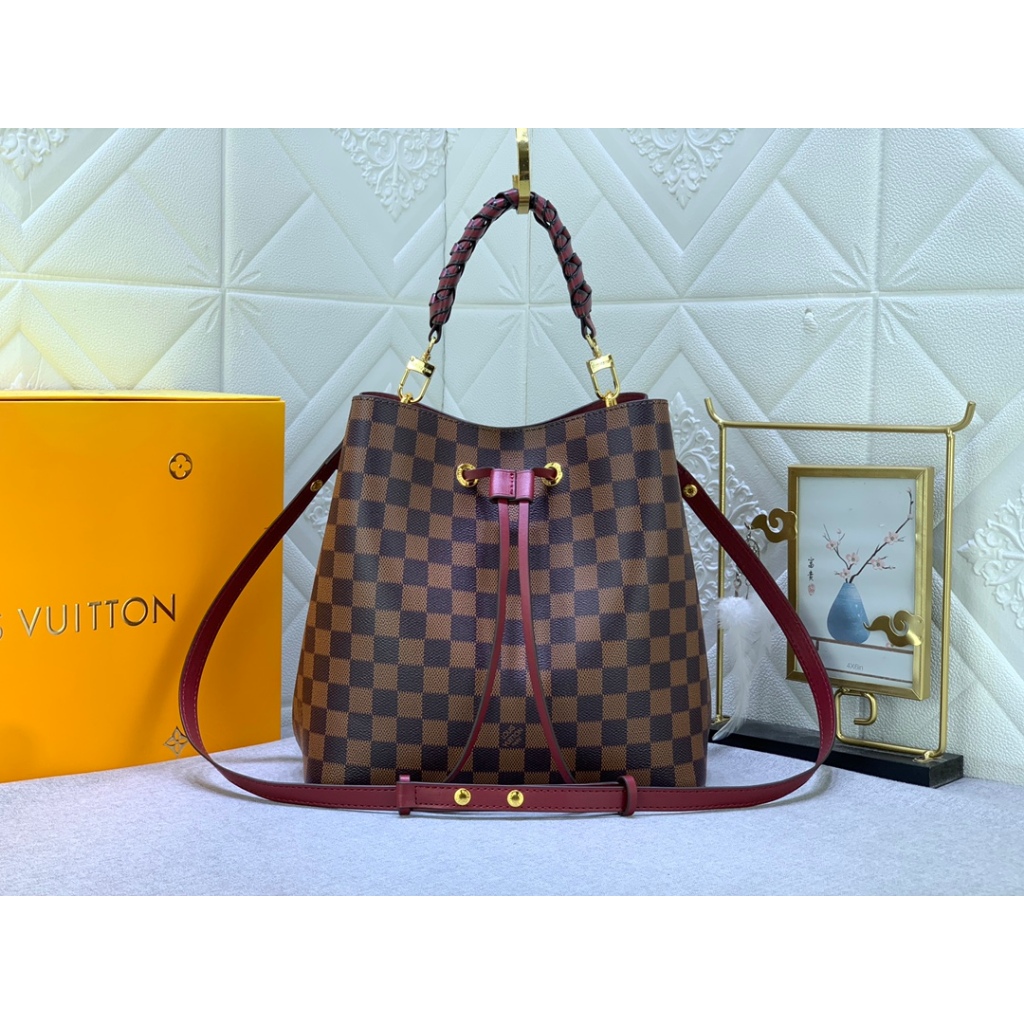 M44022 lv hotsell