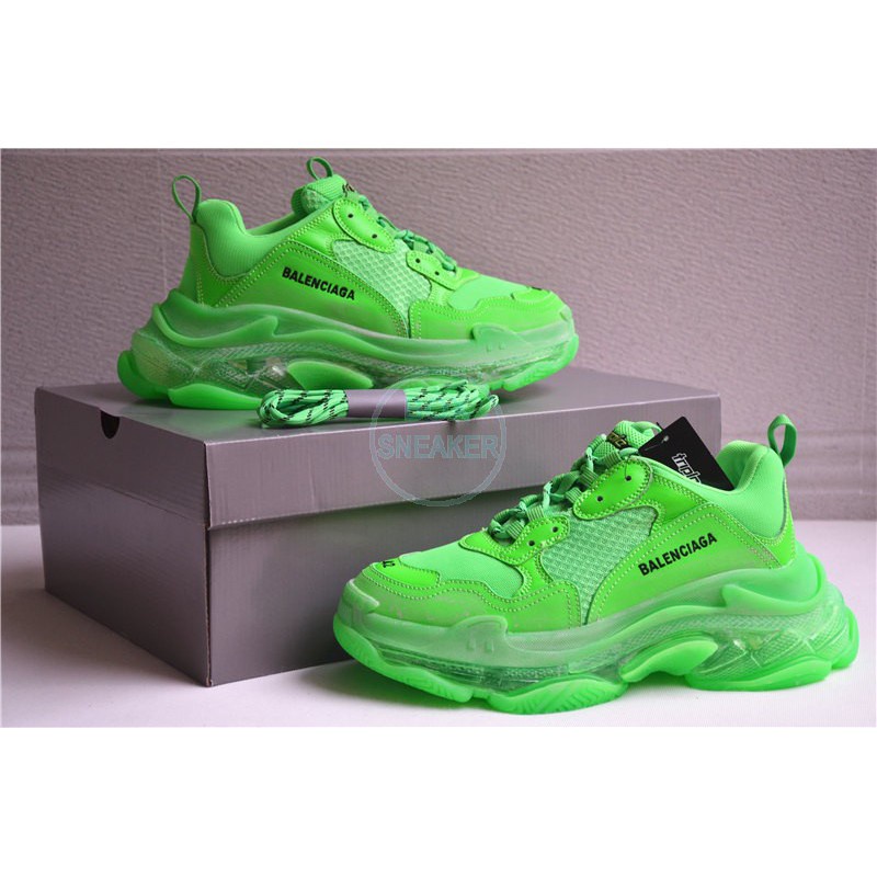 Balenciaga triple s air hot sale bubble