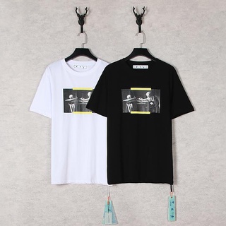 Camiseta de lujo para hombre - Camiseta negra Off-White con estampado blanco