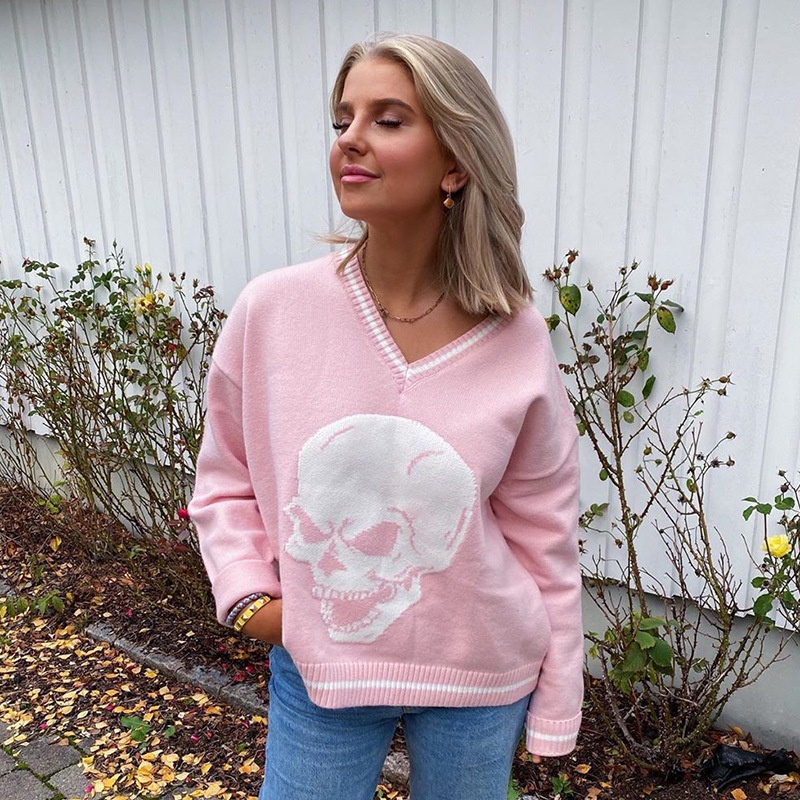 Pink skull sweater deals