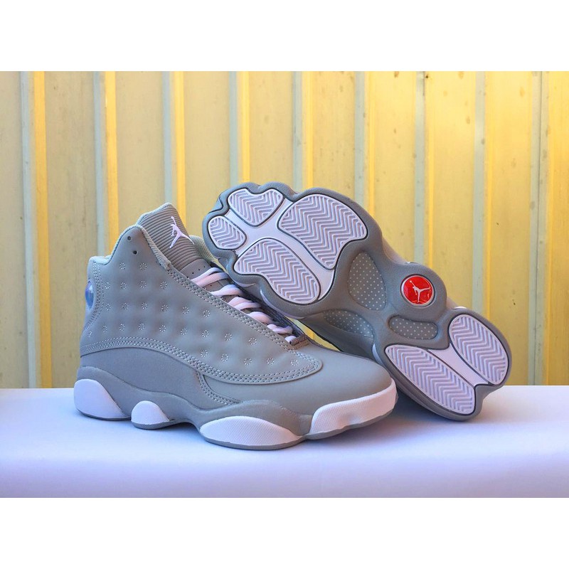 Jordan 13 gris on sale