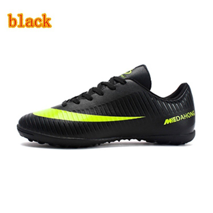 Flats soccer clearance