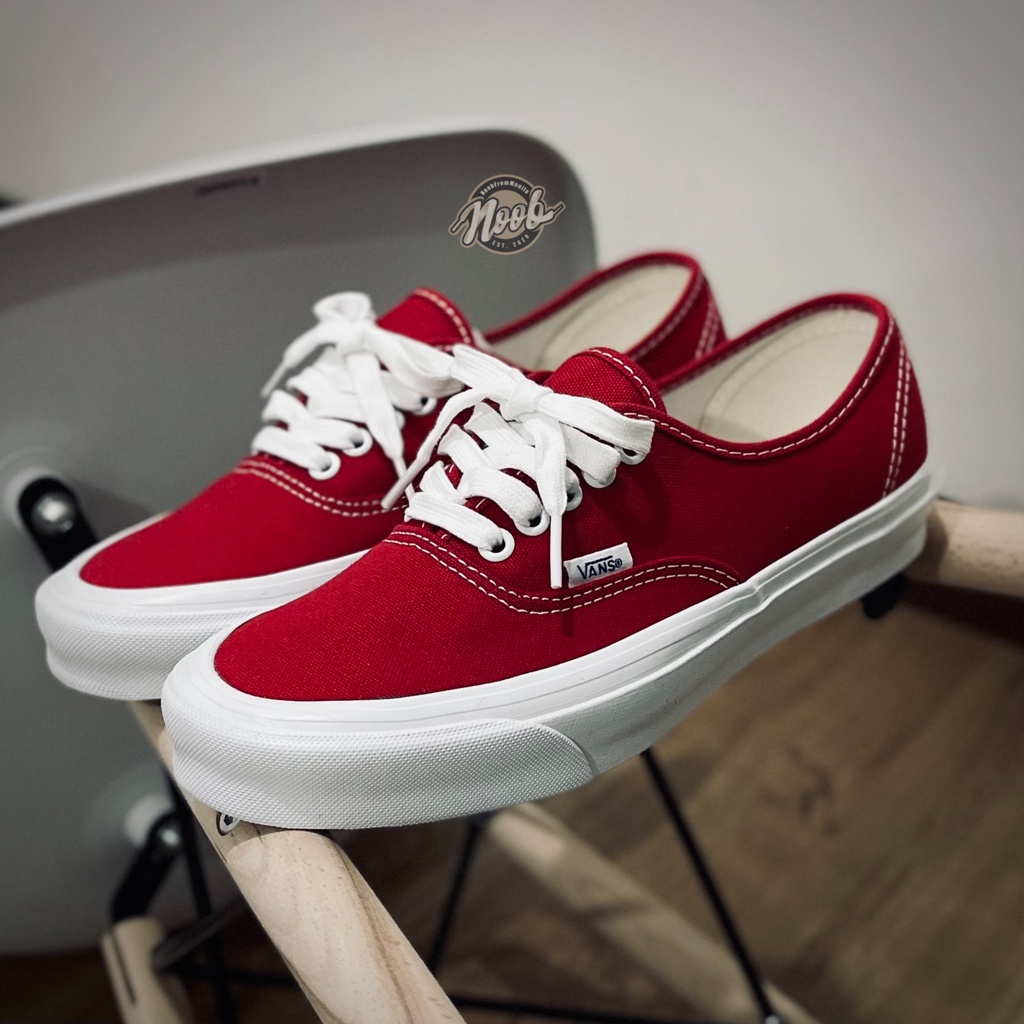 Vans rojo con blanco hot sale