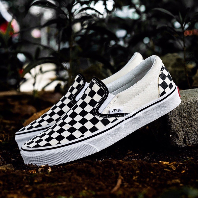 Vans blanco 2025 con negro cuadros