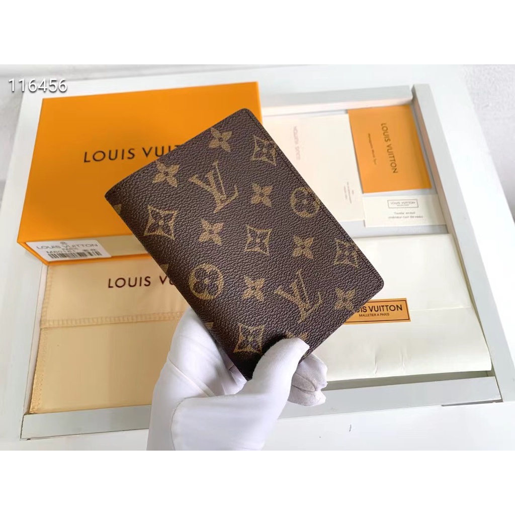 Las mejores ofertas en Los titulares de pasaportes Louis Vuitton porta  pasaporte para hombres