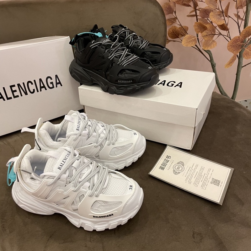 Zapatos best sale balenciaga blancos