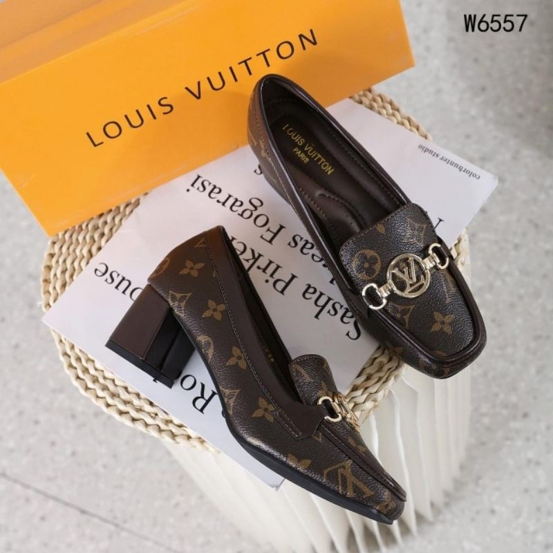 Las mejores ofertas en Sandalias de cuero 100% Louis Vuitton para Mujeres