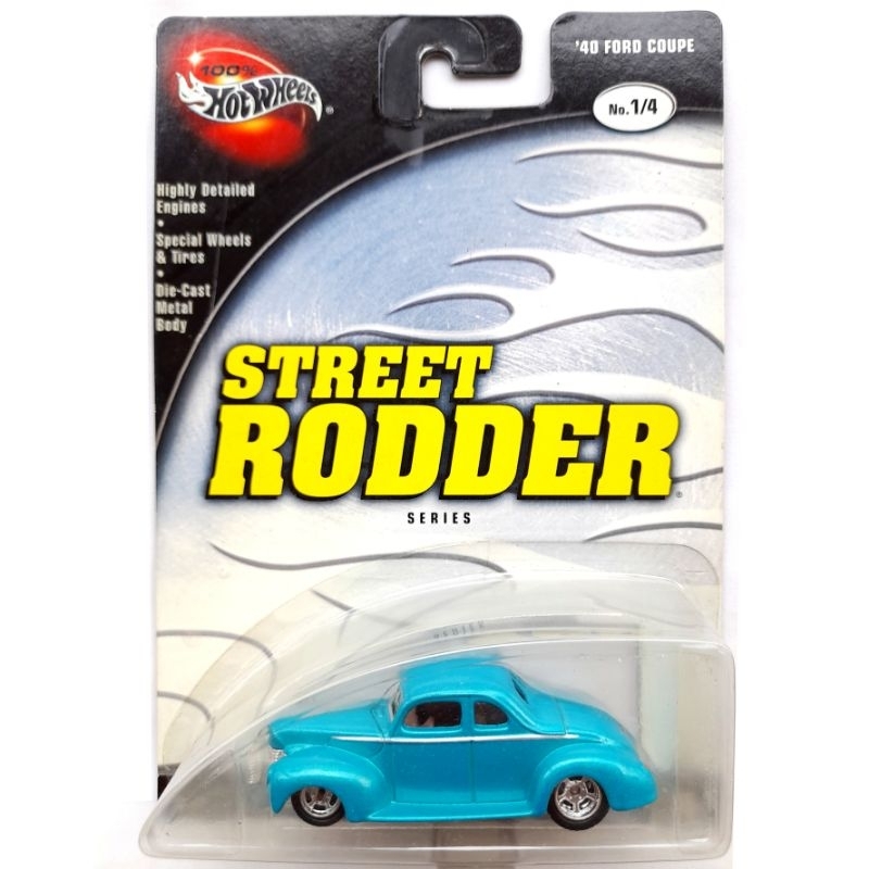 Dual-Tone 1940 Ford De Luxe Coupe Looks Ready to Enjoy Hot (Rod) Days