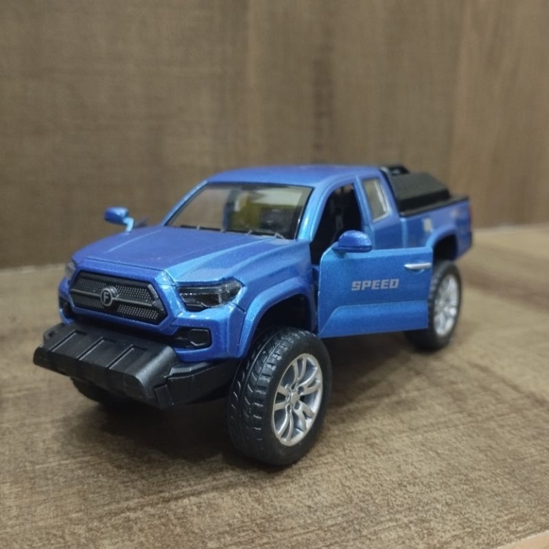 Die Cast Modelo De Coche Toyota Hilux 4X4 Cuerpo De Aleacion De Metal Tire Hacia Atras Adelante Carretera Automatica Coleccion De La Familia De Juguete Shopee Mexico