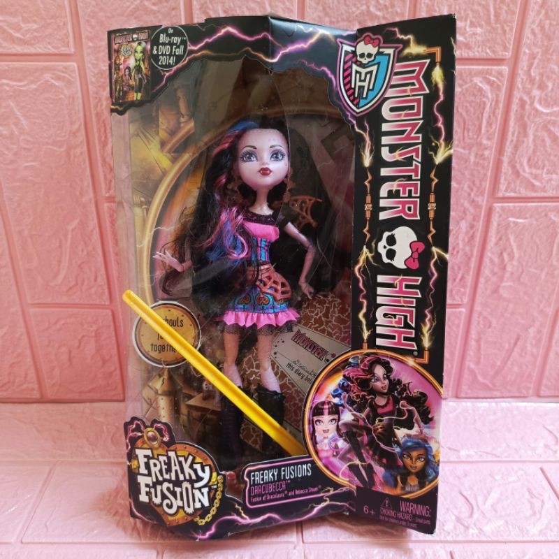 Monster high cheap freaky fusion dracubecca