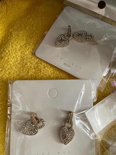 Pendientes LV De Acero De Titanio Con Letras Logo Louis Vuitton Aretes De  Aro Joyería Para Mujer