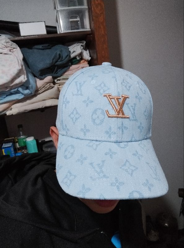 iKqS [Listo Stock] Louis Vuitton LV Logo Gorra De Béisbol Sun Snapback  Parejas Planas Ajustables Gorras