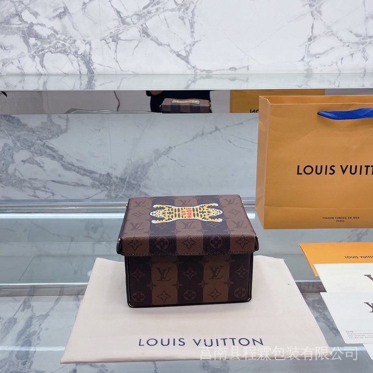 Louis Vuitton/Lv Nueva Caja De Almacenamiento De Cuero Con Junta De Tigre  Bolsas De Viaje De Impresión